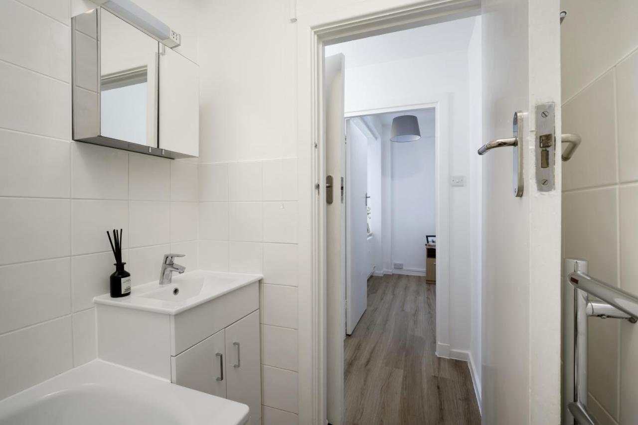 Riverside Accommodation in Pimlico - London Londra